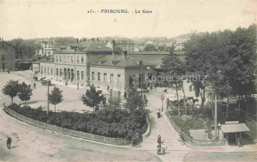 AK / Ansichtskarte FRIBOURG  FR La gare Bahnhof