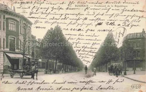 AK / Ansichtskarte ROUBAIX 59 Nord Boulevard de la République