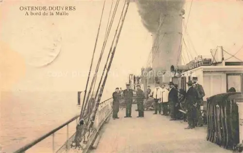 AK / Ansichtskarte OSTENDE Oostende West-Vlaanderen Belgie A bord de la Malle Bateau Pruefstempel