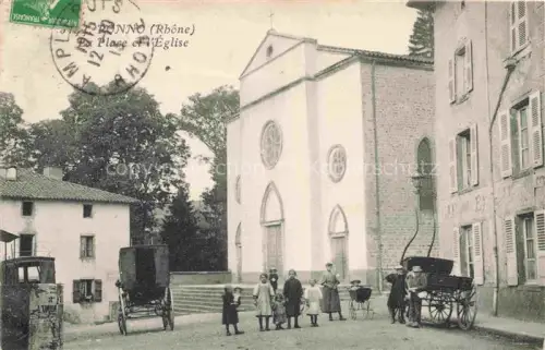 AK / Ansichtskarte Ronno Villefranche-sur-Saone 69 Rhone La Place et l'Eglise