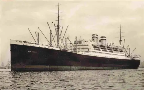 AK / Ansichtskarte Dampfer Oceanliner D. New York Hamburg Amerika Linie 