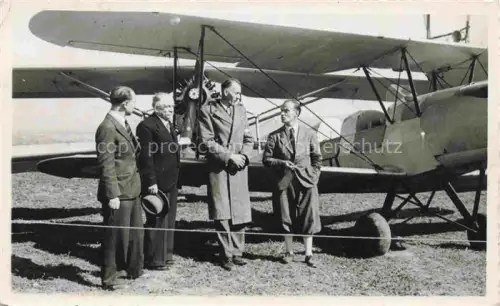 AK / Ansichtskarte St-Chamond-sur-le-Gier Saint-Etienne 42 Loire Aeroport Doppeldecker-Motorflugzeug Treffen M. Bangain