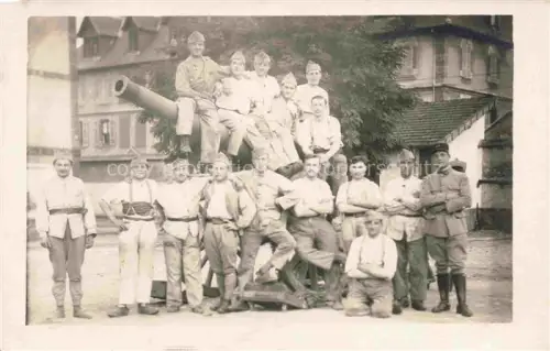 AK / Ansichtskarte MULHOUSE Muehlhausen 68 Alsace Gruppenbild Kanone