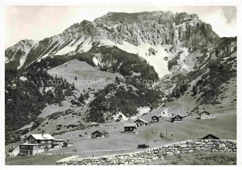 AK / Ansichtskarte Malbun Triesenberg Liechtenstein Panorama mit Alpenhotel