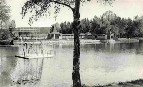 AK / Ansichtskarte Bad Duerrheim BW Salinensee mit Strandbad