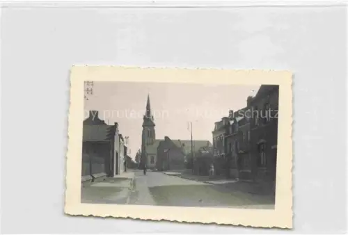 AK / Ansichtskarte Bois-Grenier LILLE 59 Nord Au centre Eglise en venant d'Aumentières