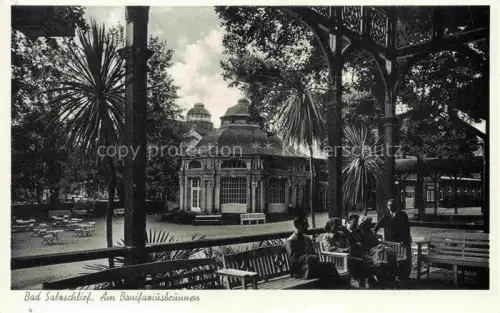 AK / Ansichtskarte Bad Salzschlirf Fulda Hessen Am Bonifatiusbrunnen