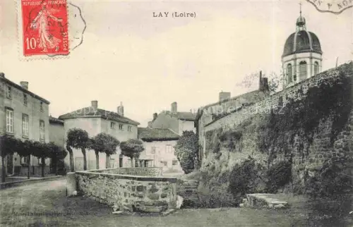 AK / Ansichtskarte Lay Roanne 42 Loire Zentrum Stadtmauer