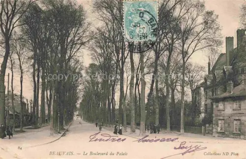 AK / Ansichtskarte BEAUVAIS  60 Oise Le Boulevard du Palais