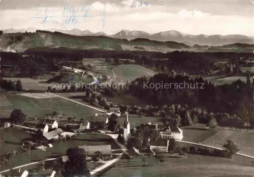 AK / Ansichtskarte Gestratz Fliegeraufnahme mit Gebirgspanorama