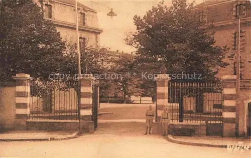 AK / Ansichtskarte LA ROCHE-SUR-YON 85 Vendee Caserne Travot