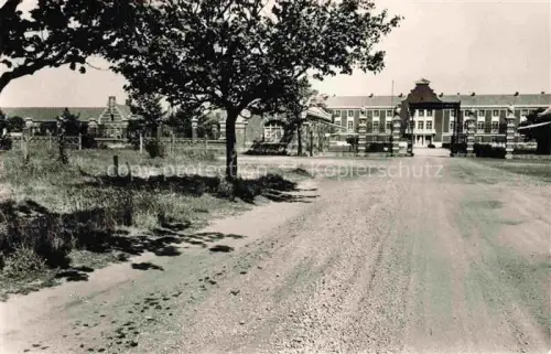 AK / Ansichtskarte Zuydcoote Dunkerque 59 Nord Sanatorium Maritime Vancauwenberghe Vers l'Entree