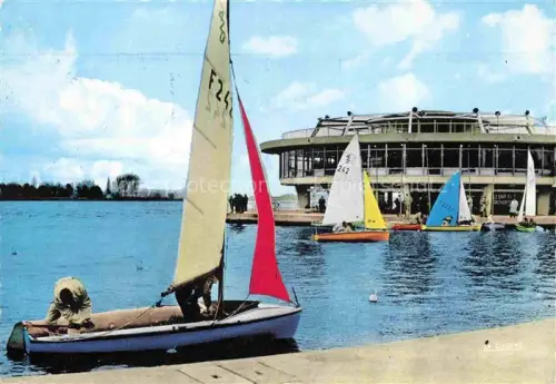 AK / Ansichtskarte VICHY 03 Allier Station Ideale Sante Vacances Le Yacht Club