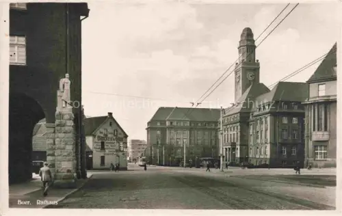 AK / Ansichtskarte Buer Gelsenkirchen Stadtzentrum mit Rathaus