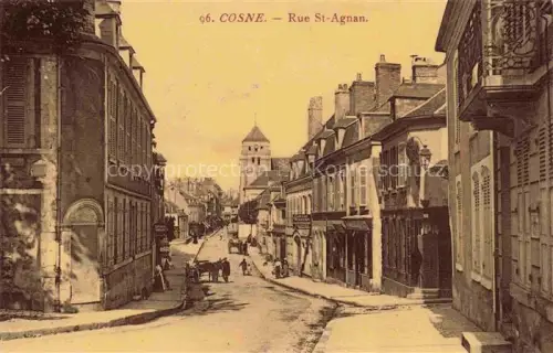 AK / Ansichtskarte COSNE-sur-Loire 58 Nievre Rue St. Agnan
