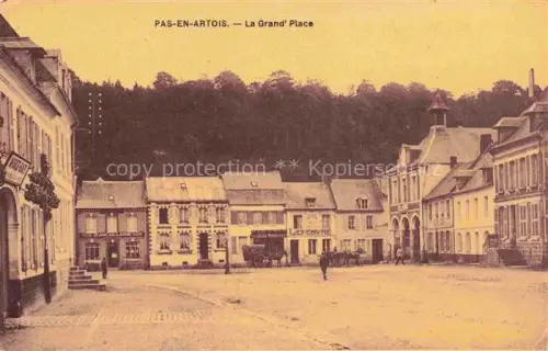 AK / Ansichtskarte Pas-en-Artois ARRAS 62 Pas-de-Calais La Grande Place