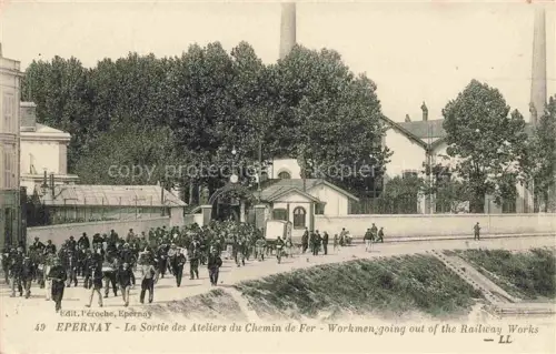 AK / Ansichtskarte EPERNAY 51 Marne La Sortie des Ateliers du Chemin de Fer