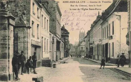 AK / Ansichtskarte Aire-sur-la-Lys Saint-Omer 62 Pas-de-Calais Rue du Château Tour de l'Eglise Saint-Pierre