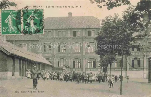 AK / Ansichtskarte Bruay-en-Artois Bruay-la-Buissiere BETHUNE 62 Pas-de-Calais Ecoles Félix-Faure au No. 3