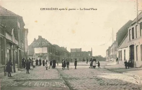 AK / Ansichtskarte Courrieres LENS 62 Pas-de-Calais Après la guerre Grande Place