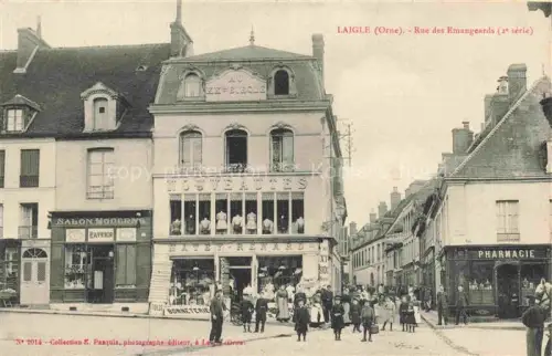 AK / Ansichtskarte Laigle L Aigle Mortagne-au-Perche 61 Orne Rue des Emaugeards