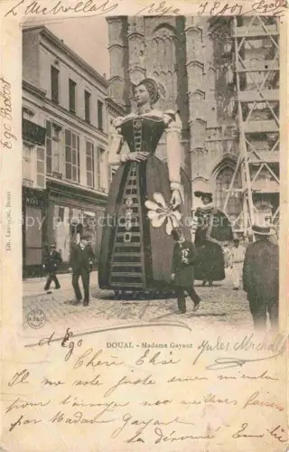 AK / Ansichtskarte DOUAI 59 Nord Madame Gayant