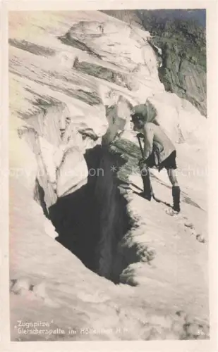 AK / Ansichtskarte Gletscher Glacier Glaciar Ghiacciaio-- Zugspitze Spalte Hoellenthal 