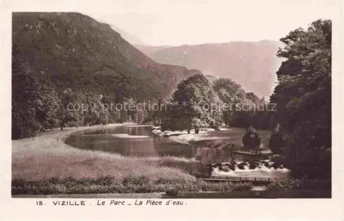 AK / Ansichtskarte Vizille GRENOBLE 38 Isere Vue panoramique Parc et pièce d'eau
