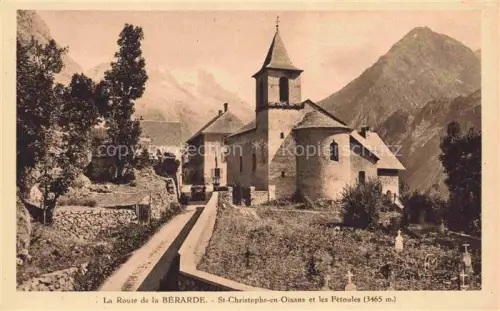 AK / Ansichtskarte St-Christophe-en-Oisans Grenoble 38 Isere Vue d'ensemble Eglise et les Fétoules Alpes