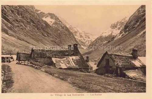 AK / Ansichtskarte La Berarde Saint-Christophe-en-Oisans Grenoble 38 Isere Vue d'ensemble du village et les Écrins Alpes