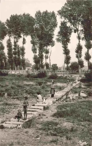 AK / Ansichtskarte St-Gaultier Le Blanc 36 Indre Le Pierrat sur la Creuse