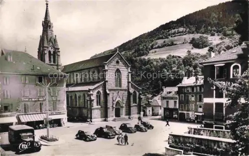 AK / Ansichtskarte Allevard-les-Bains GRENOBLE 38 Isere Place de la Resistance et l'église