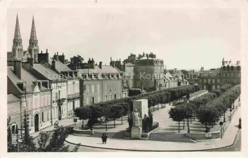 AK / Ansichtskarte CHATEAUROUX 36 Indre Vue générale sur la Place Lafayotte Monument