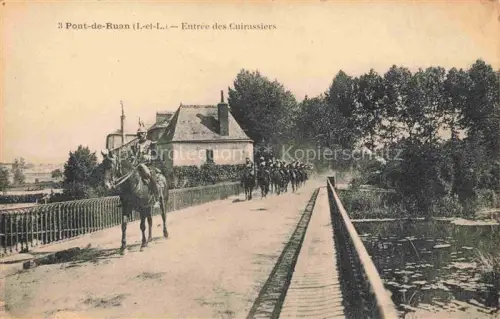 AK / Ansichtskarte Pont-de-Ruan TOURS 37 Indre-et-Loire Entrée des Cuirassiers