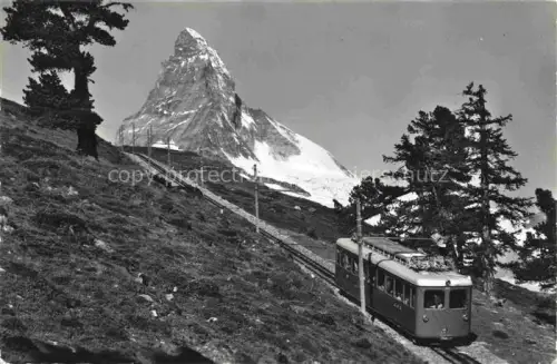 AK / Ansichtskarte Zahnradbahn Standseilbahn Furniculaire Rack Railway-- Zermatt Gornergratbahn Matterhorn 