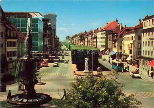 AK / Ansichtskarte LA CHAUX-DE-FONDS NE Metropole de L'Horlogerie Avenue Leopold Robert