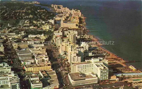 AK / Ansichtskarte Miami Beach Florida USA Panorama looking north from Lincoln Road aerial view
