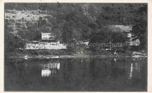 AK / Ansichtskarte Dunnfield Hardwick Township New Jersey USA Mountain Side House on Delaware River