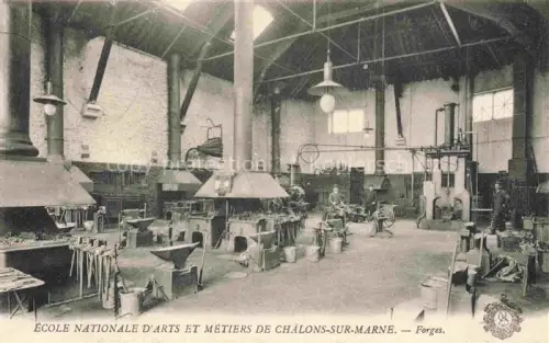 AK / Ansichtskarte Chalons-sur-Marne Chalons-en-Champagne 51 Marne Ecole Nationale d'Arts et Métiers Forges