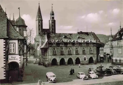 AK / Ansichtskarte GOSLAR Harz Niedersachsen Marktplatz Kirche