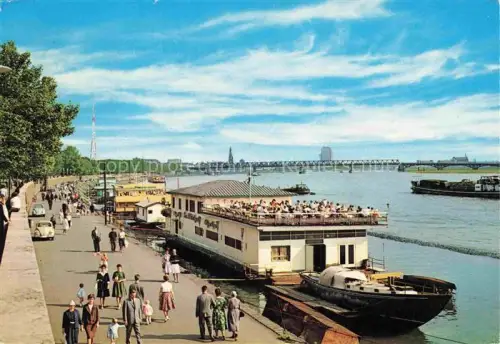 AK / Ansichtskarte DuessELDORF  CITY Rheinpromenade