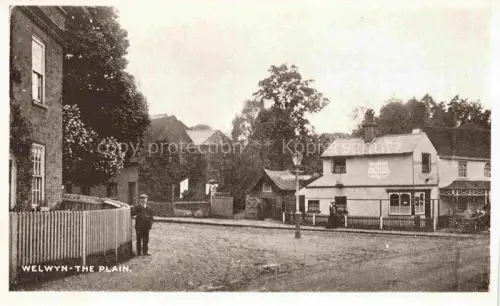 AK / Ansichtskarte Welwyn Hatfield Hertfordshire UK The Plain