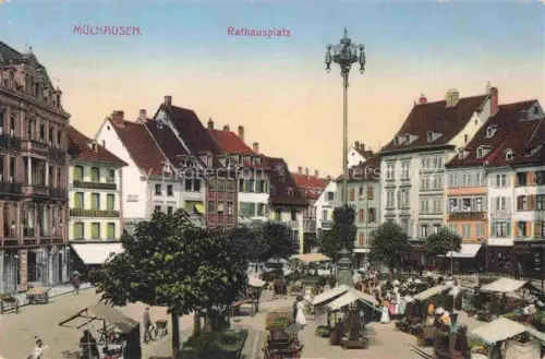 AK / Ansichtskarte Muelhausen Elsass Rathausplatz Markt Place de l'Hôtel de Ville Jour de marché Feldpost