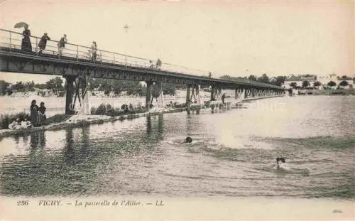 AK / Ansichtskarte VICHY 03 Allier La passerelle de l'Allier