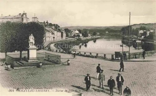 AK / Ansichtskarte Chateau-Thierry 02 Aisne Statue de Jean de la Fontaine et la Maine