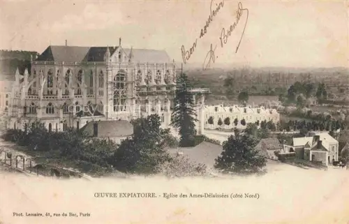 AK / Ansichtskarte Montligeon Chapelle-Montligeon La Mortagne-au-Perche 61 Orne Oeuvre Expiatoire Eglise des Ames Delaissees