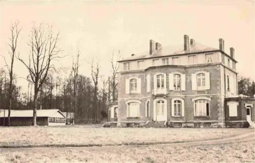 AK / Ansichtskarte Le Nouvion-en-Thierache Vervins 02 Aisne Petit Chateau du Lac Centre Regional Protestant