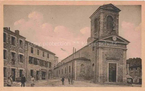 AK / Ansichtskarte Viverols AMBERT 63 Puy-de-Dome Villégiature Cure d'air Place Principale et l'église