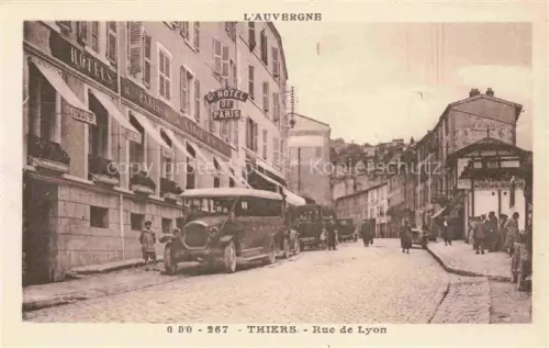 AK / Ansichtskarte THIERS 63 Puy-de-Dome Rue de Lyon Automobiles