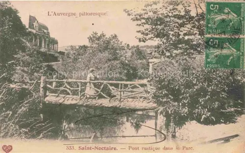 AK / Ansichtskarte Saint-Nectaire Puy de Dome Pont rustique dans le parc